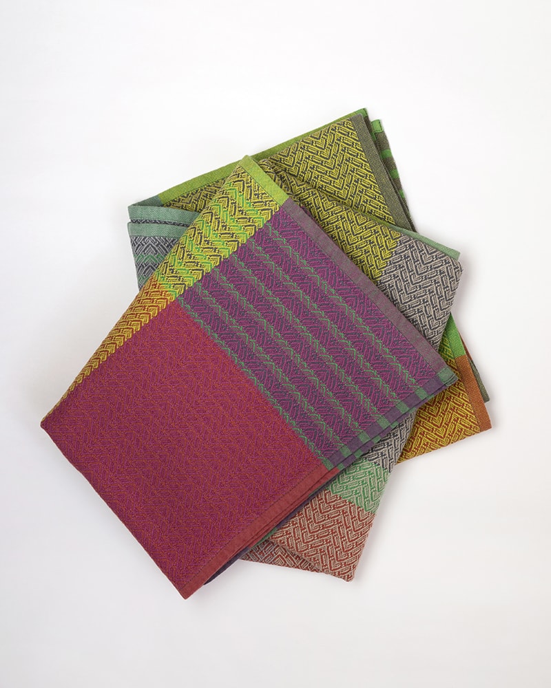 Mungo Folly Beach Towel in Hermit Crab