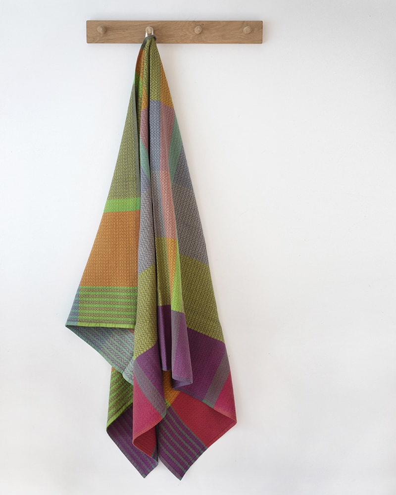 Mungo Folly Beach Towel in Hermit Crab
