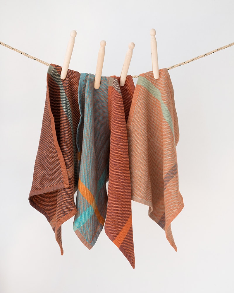Mungo Wash Cloths in Rust pack. Pure cotton, soft face cloths/guest towels, woven at the Mungo Mill in South Africa