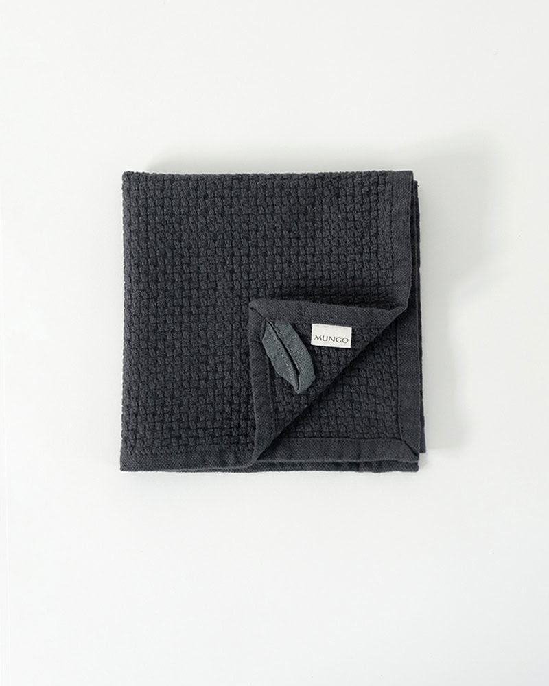 Mungo_Interlace_Facecloth_Slate_DSC08152