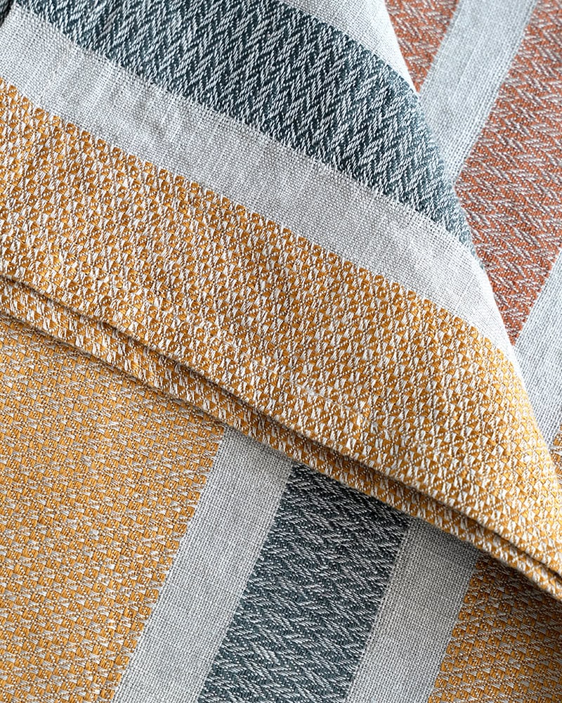 Mungo_Flax_Towel_Amber_DSC07769
