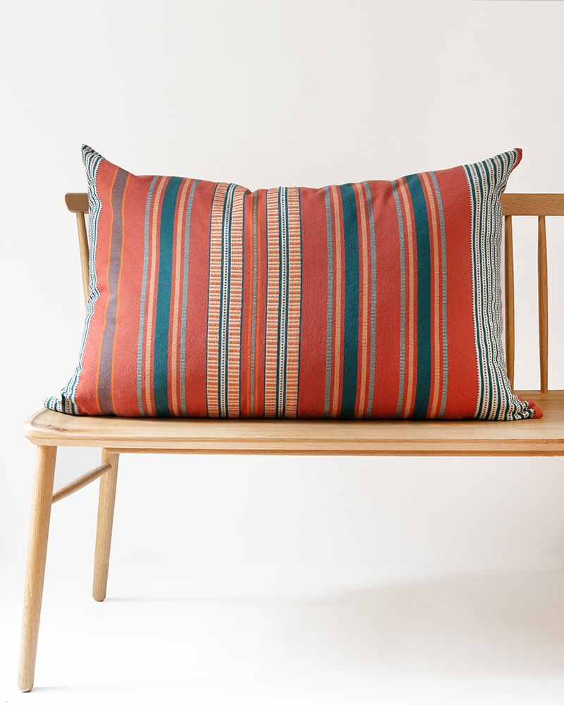 Mungo_Sahara_Cushion_Flame-09810