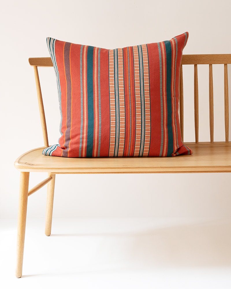 Mungo_Sahara_Cushion_Flame-09829