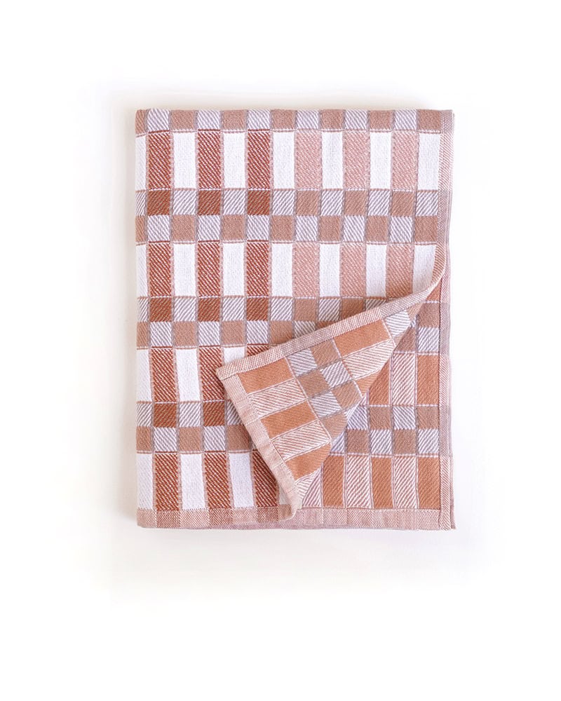 Mungo Pocket Weave Papaya Image