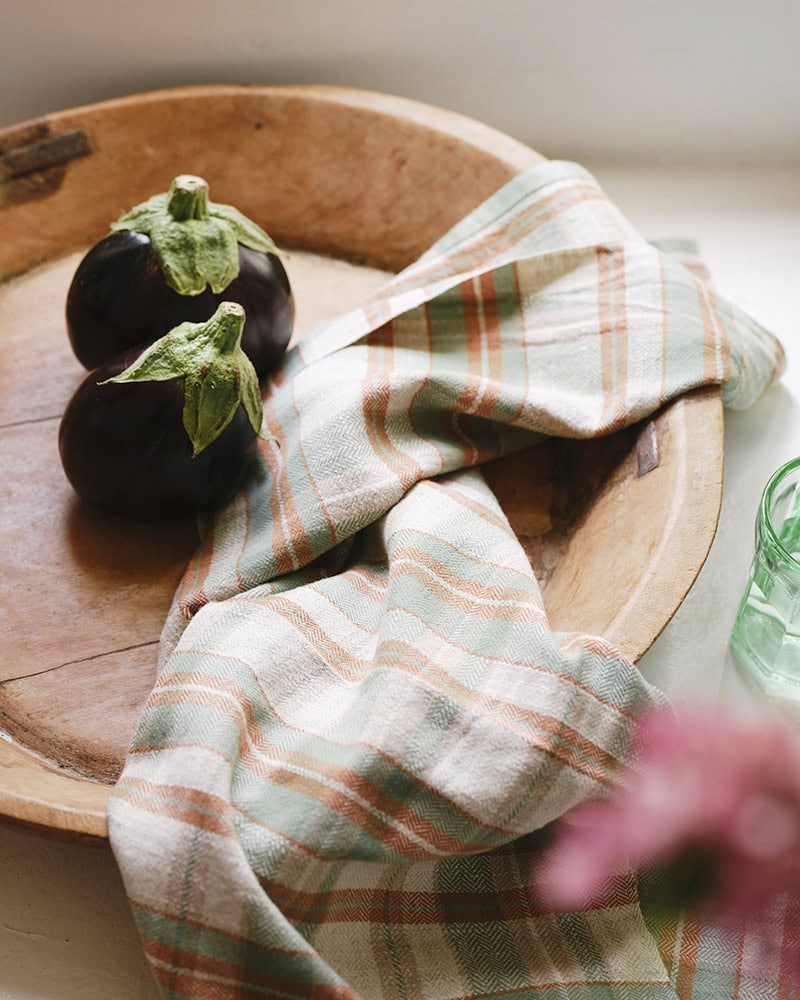 Mungo_Cooks_Cloth_Dublin_Shot01_0028