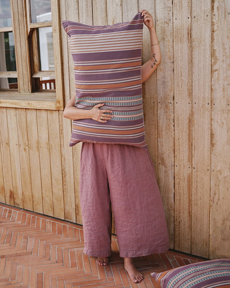_Mungo_Nomad_Cushion_Mood_Shot05_0769 (1)