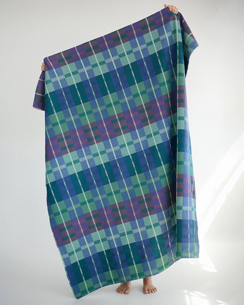 Mungo_Picnic_Blankets_Mirage_030